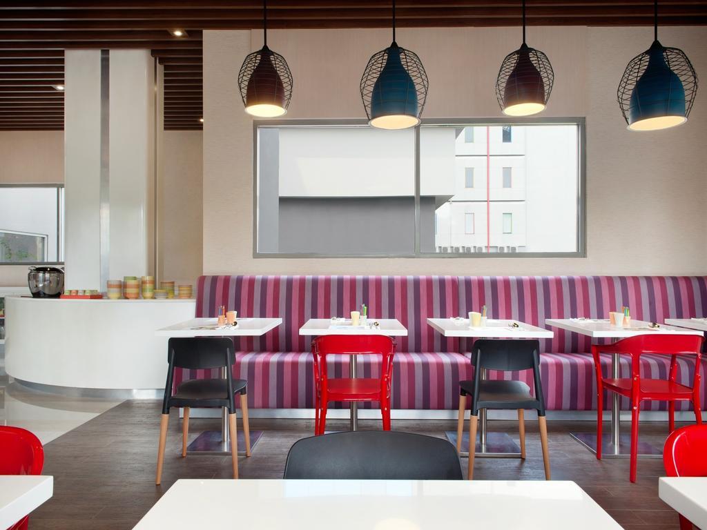 טנגרנג Ibis Styles Jakarta Airport מראה חיצוני תמונה