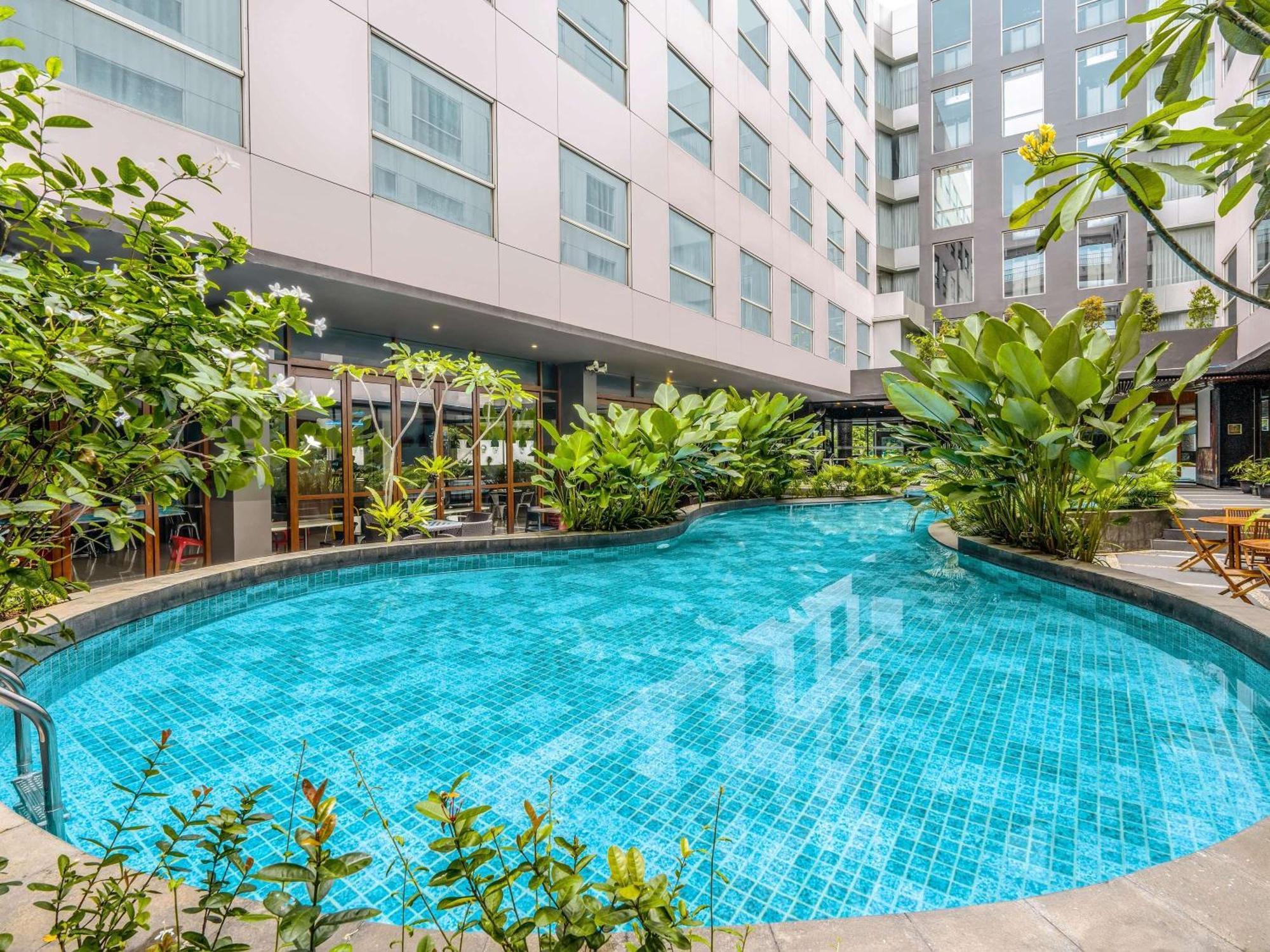 טנגרנג Ibis Styles Jakarta Airport מראה חיצוני תמונה