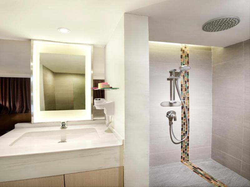 טנגרנג Ibis Styles Jakarta Airport מראה חיצוני תמונה